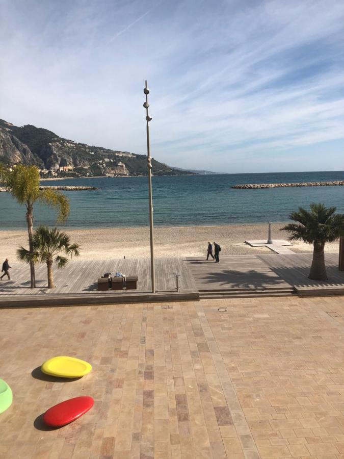 Casa Vacanza In Costa Azzurra Lägenhet Menton Exteriör bild